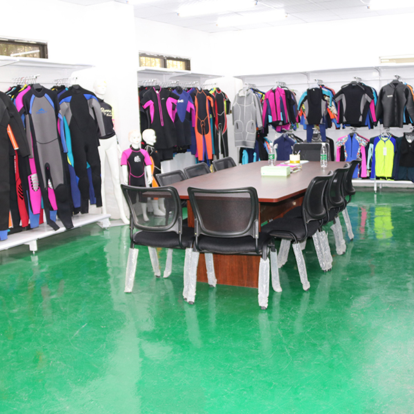 The showroom-Seaskinwetsuit factory