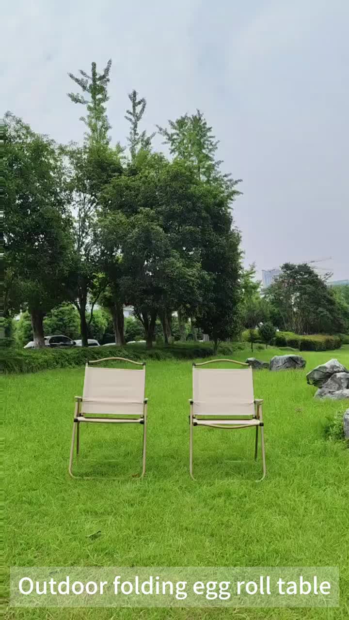 Waje mai nadawa kan tebur