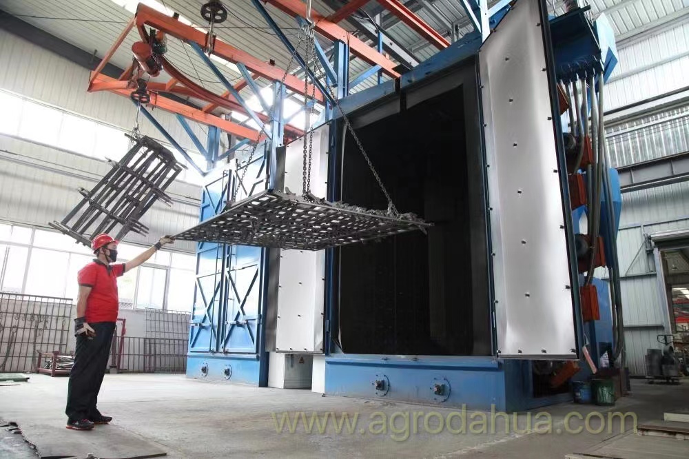 Large Shot Blasting Machine