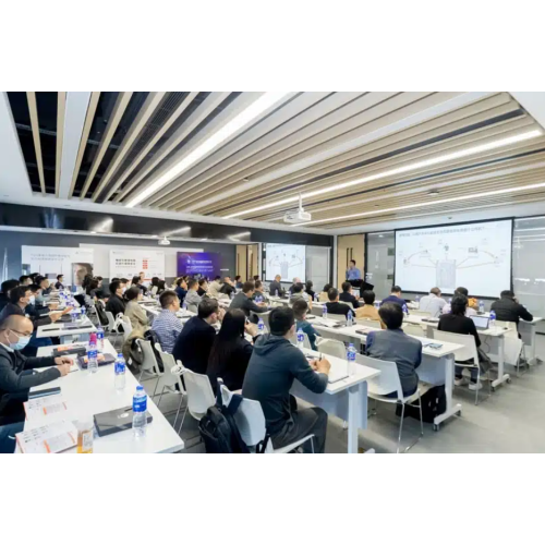 Çin'deki ilk E2 forumu Şangay'da başarıyı görüyor