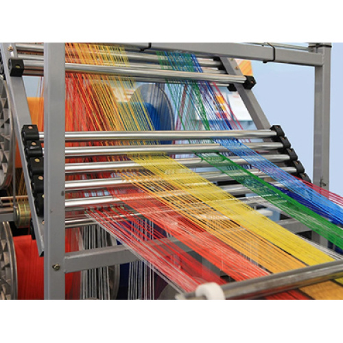 वैश्विक नायलॉन 6 स्टेपल फाइबर उद्योग विविध अनुप्रयोगों और सतत नवाचार द्वारा तेजी से बढ़ रहा है