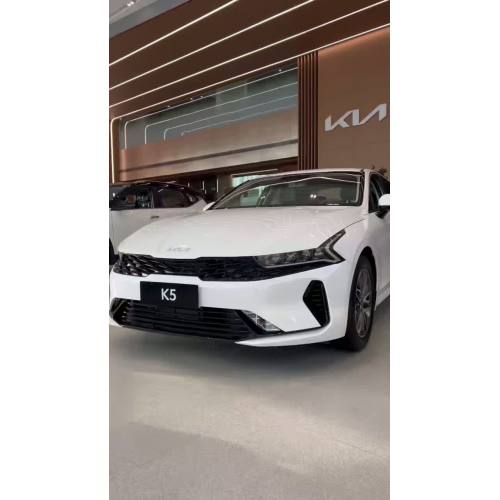 Kia K5 sedan