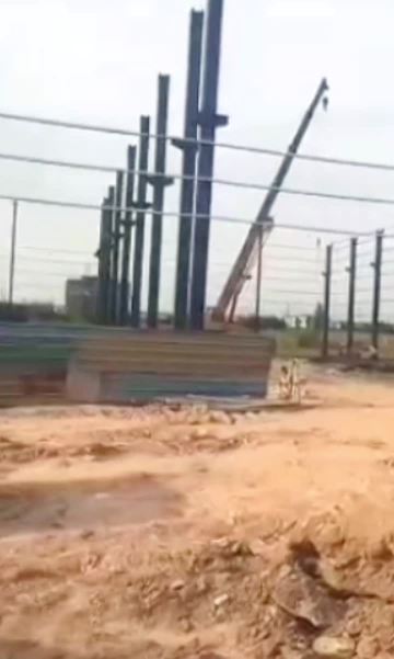 Prefabricated steel structure workshop metal warehouse shed building PRV4
