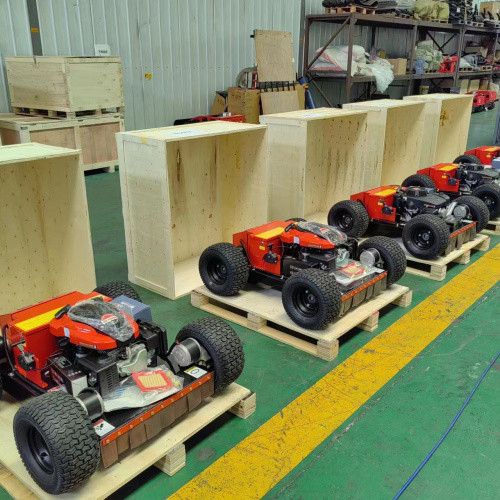 Small remote control lawn mower exported to Europe and the United States and other countries