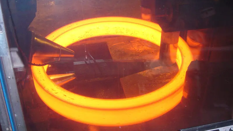 forged ring by press machine 6000T