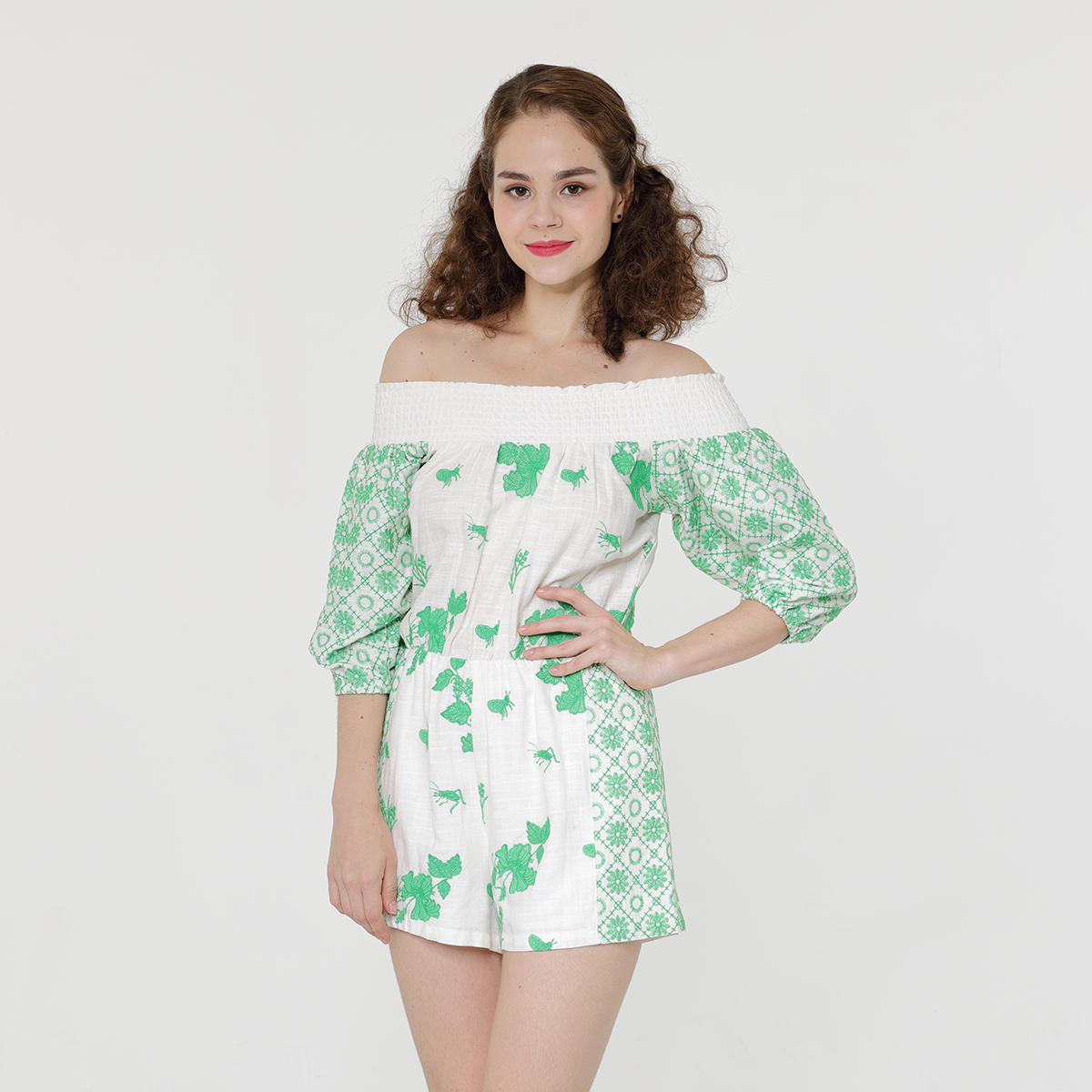 Embroidery Off Shoulder Jumpsuit Embroidery Off Shoulder Jumpsuit