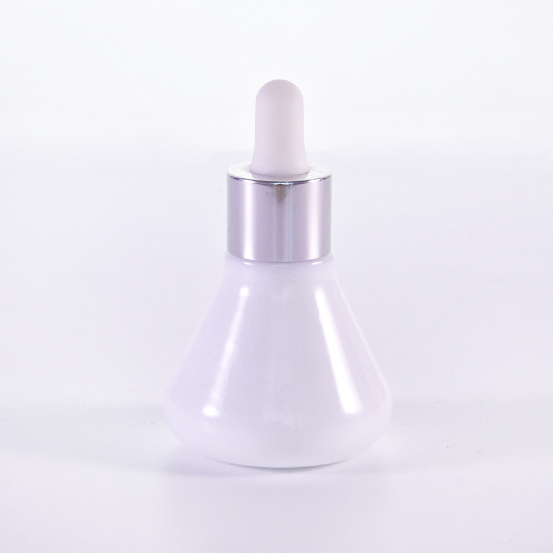 Spezielle Form weiße Serumflasche mit silberner Dropper