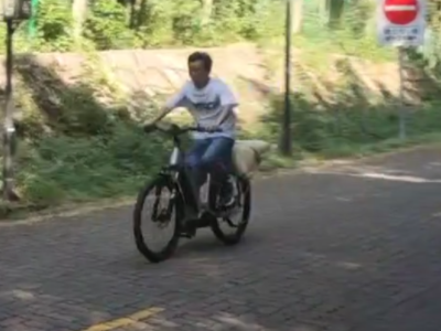 New Type Tr2 Electric City Bike During Testing