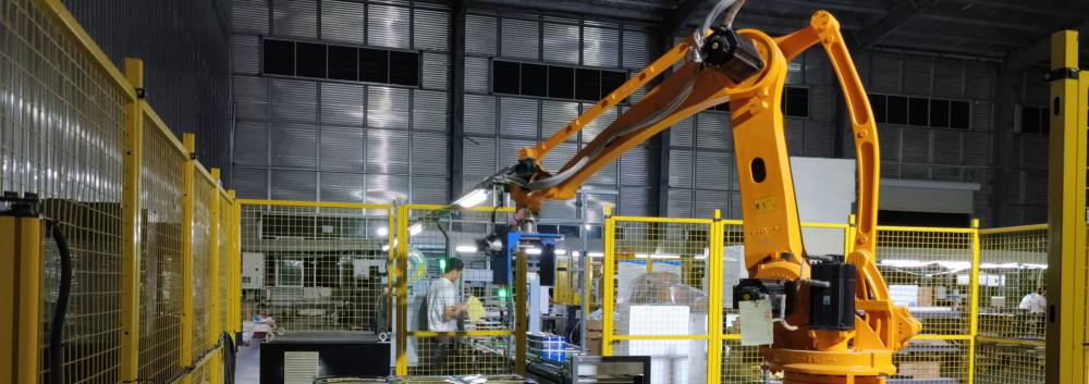 Automatic robotic arm set