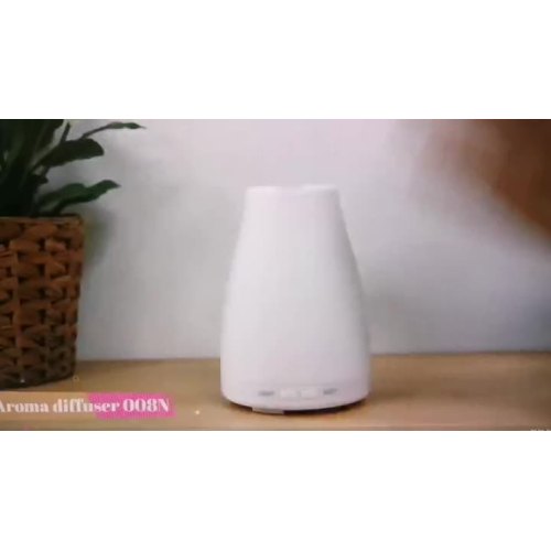 Humidifier of Japanese wine bottle