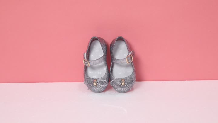 Zapatos de gelatina para niños