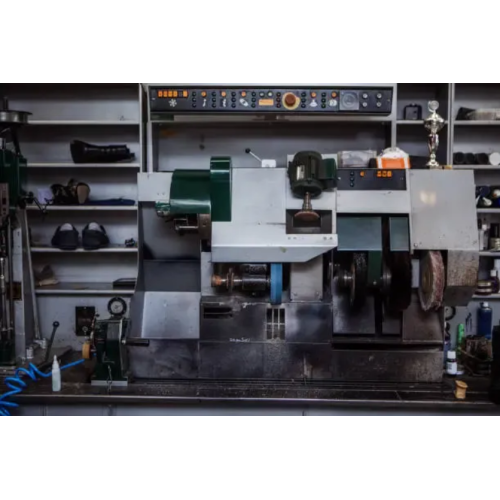 Essential Accessories Every Bench Lathe User Should Own