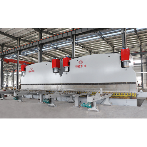 What are the compatible models for pole straightening machines with different materials?