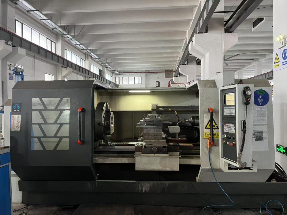 CNC lathe (1)