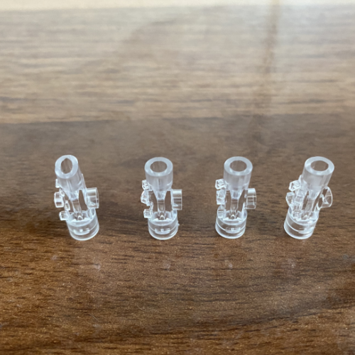 Soluciones eficientes de limpieza y desbarbado a alta presión para componentes plásticos en la industria de 3C y electrodomésticos