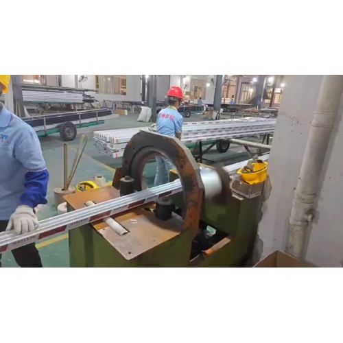 paket aluminijastega profila