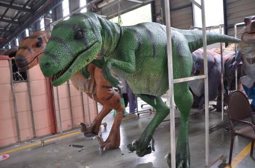 Return To The Jurassic: Discover The Art of Fashioning Dinosaur Costumes