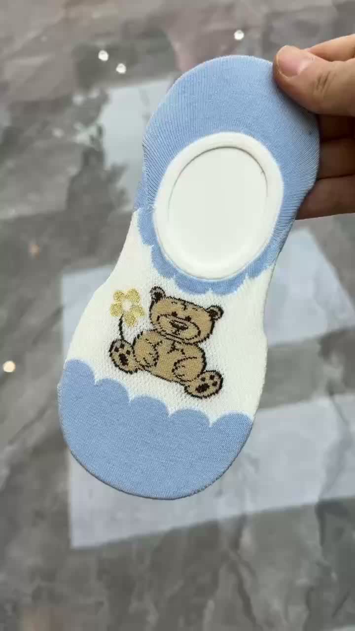 Жаночая сетка неглыбокая рота нябачных шкарпэтак