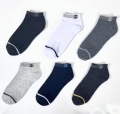 Oemen Men's Sports custom Logo  Fashion British Style Adult Warm Cozy Soft Compression Cotton Socks Invisible crew socks for men1