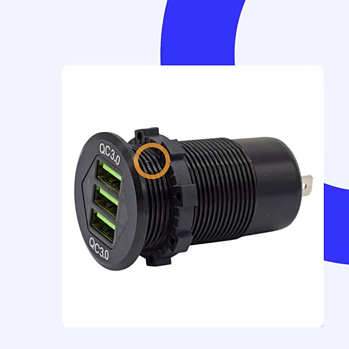 12 V 24 V Quick Charger  Dual QC 3.0 and TYPE C Three-Port USB Port Charger Socket Power Outlet For Marine Of Road Car Bus1
