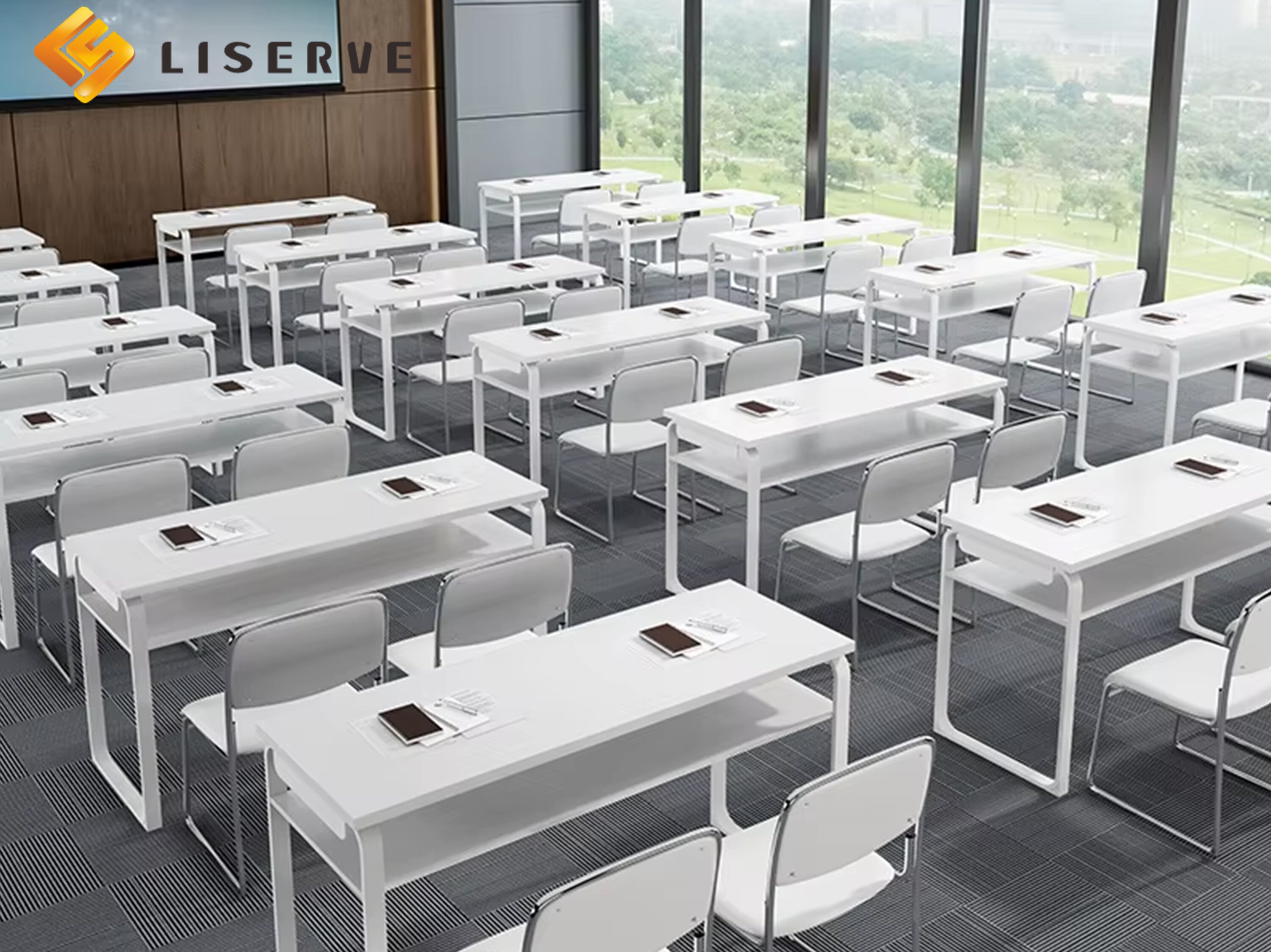 Liserve: Tek Noktadan Kampüs Çözümleri—Modern Okullar için Tam Ekipman Setleri