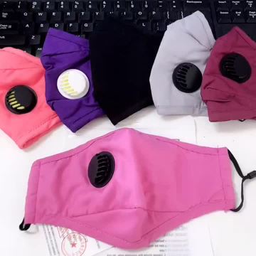 One side breathing valve wool mask