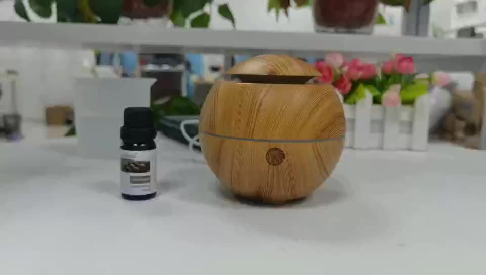 Nightlight Essential Aroma Diffuser  Mini Humidifier1