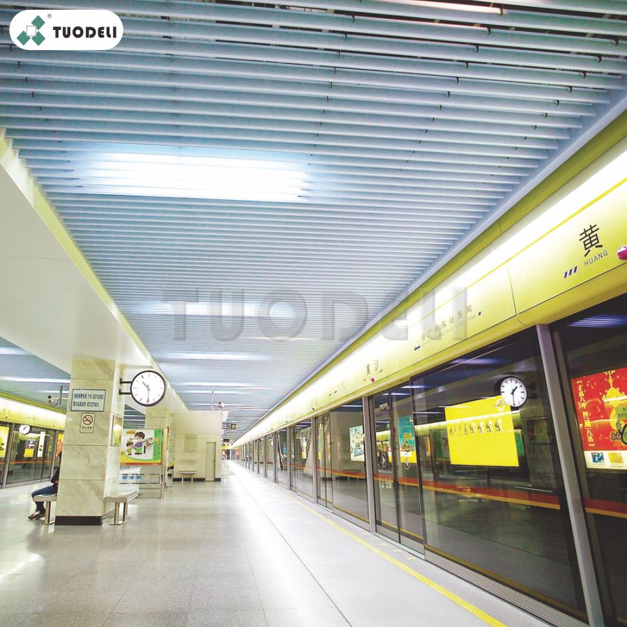 Aluminum vertical type screen ceiling system