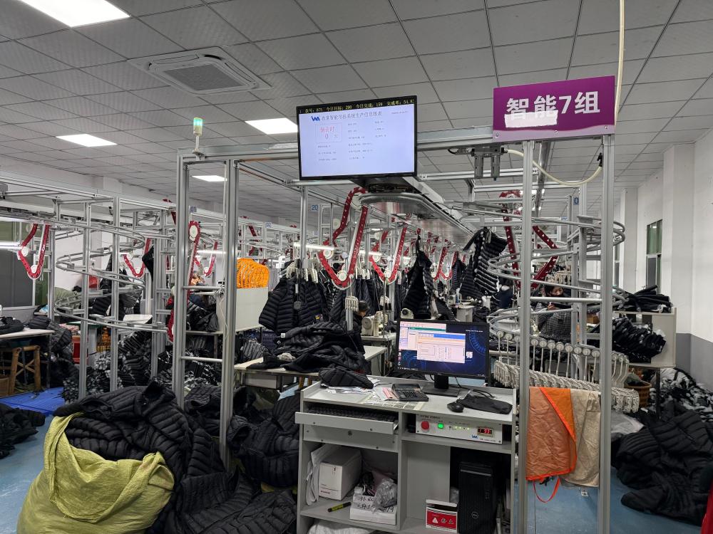 Factory Interior Working Scene (8)