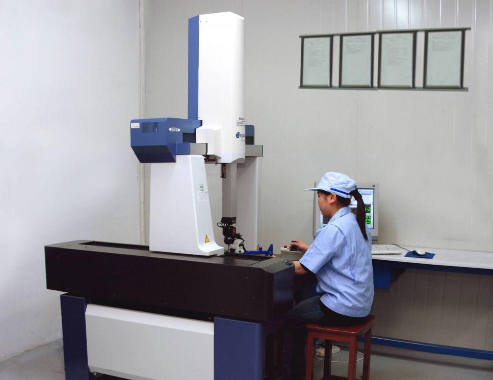 Coordinate Measuring Machine