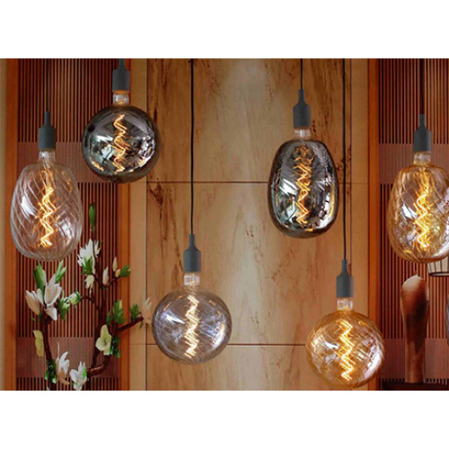 Retro nostalgic light bulb