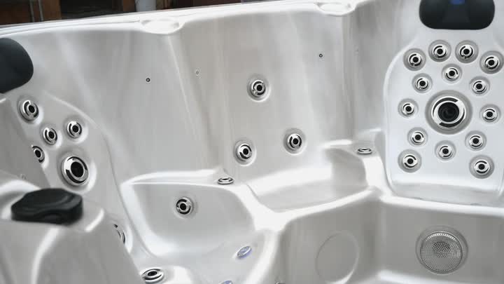 Hot tub HL-7806