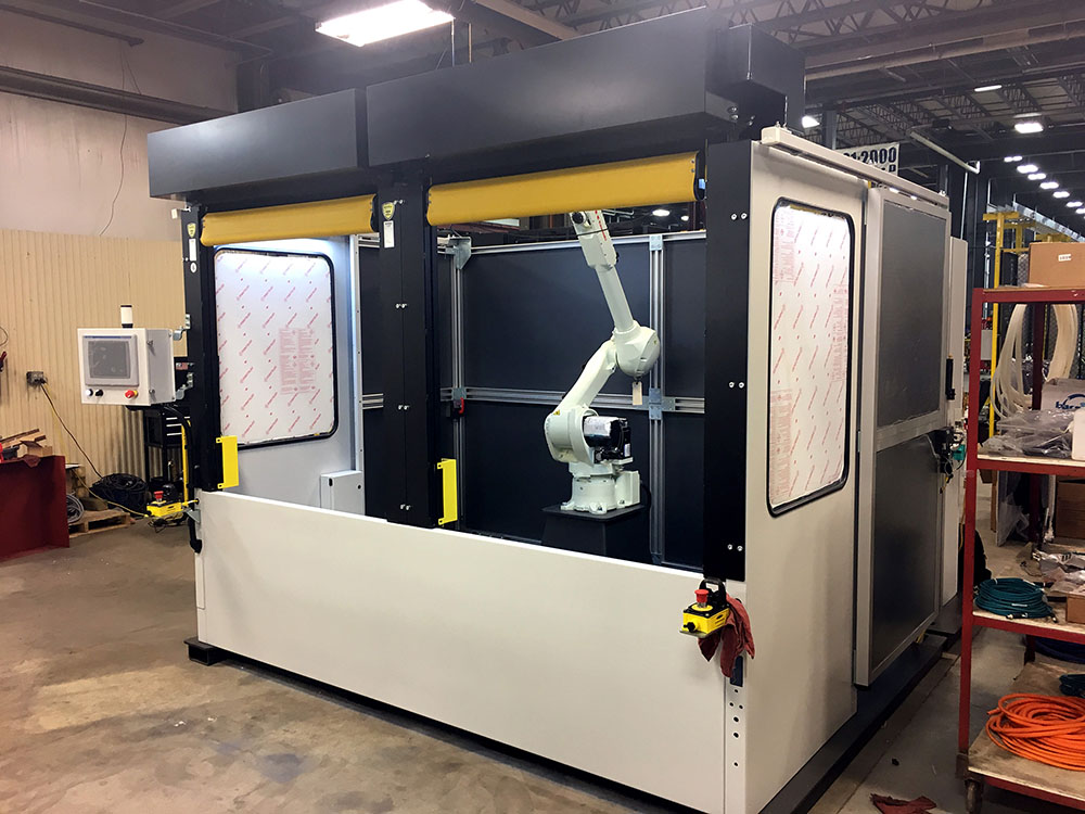 Small rapid rolling udoor for robotic welding ce'l