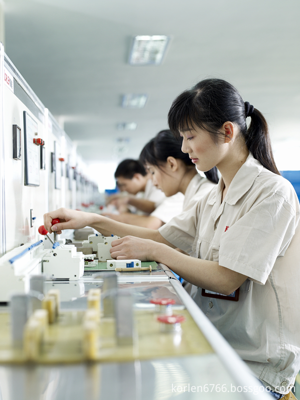 workers in workshop