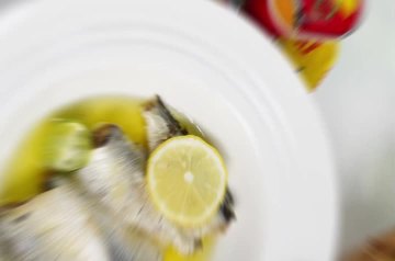 SARDINES IN VEGETABLE OIL (TIMO RED)