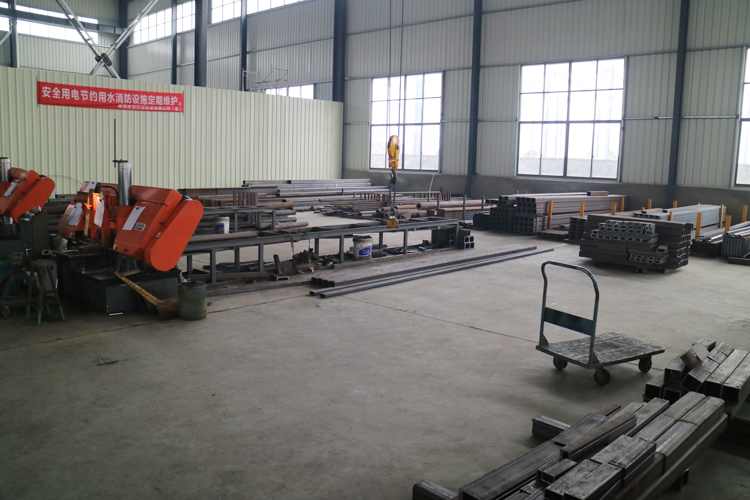 Sawing cutting area