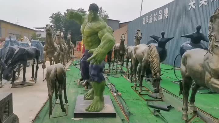 청동색 동상