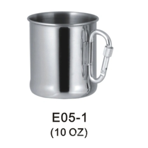 Exploring the outdoors, easy to carry! The Stainless Steel Camping Mug with Carabine Lock Handle is a shock!