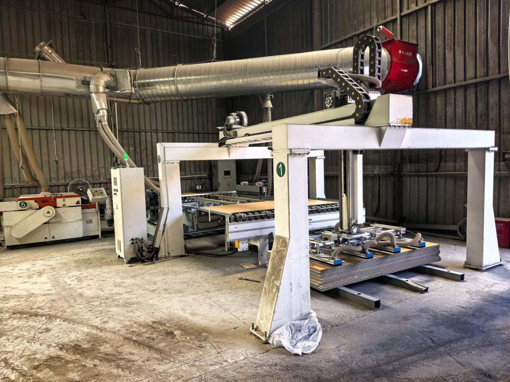 Factory photos 3