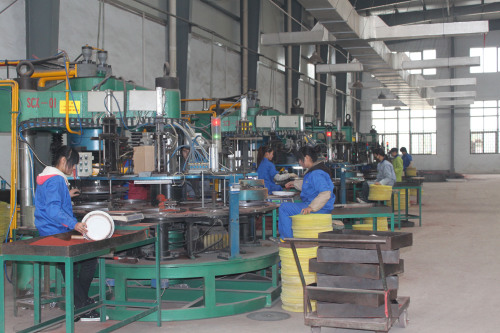 تعمل شركة Zhengzhou Kegang Abrasives على تمكين التصنيع العالمي من خلال سلسلة كاملة من عجلات جلخ الراتنج عالية الجودة