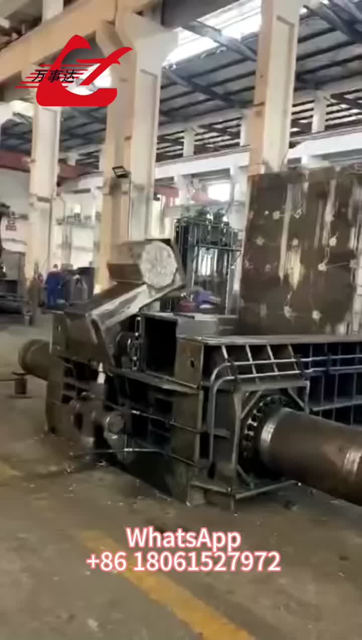 Máquina enfardadeira de carga frontal de alto desempenho para reciclagem