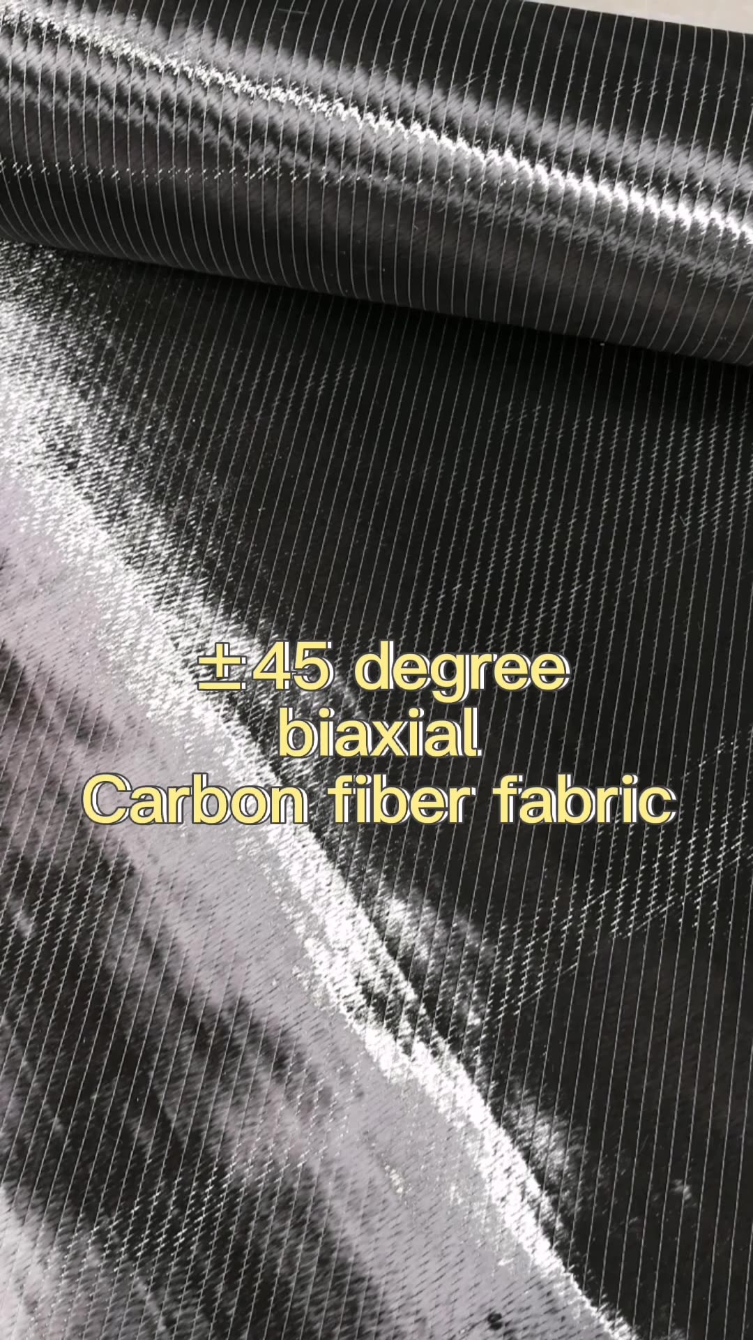 Factory en gros haute résistance 200gsm tissu de renforcement de fibre de carbone multiaxial pour le bateau de vitesse1