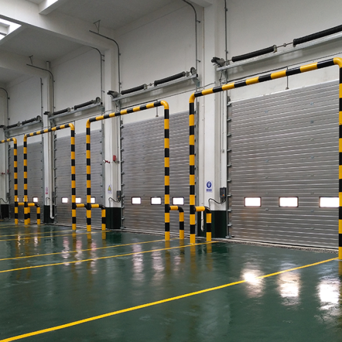 fast Industrial lifting door