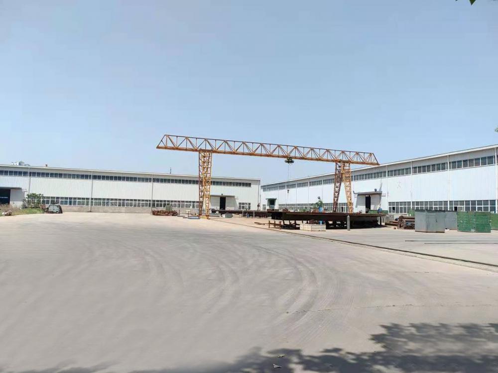 Steel plate silo for high capacity cement mixing system