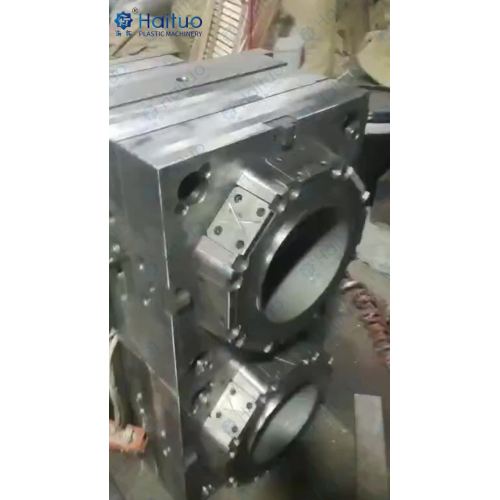 2-Cavity-Bucket Mold-0926