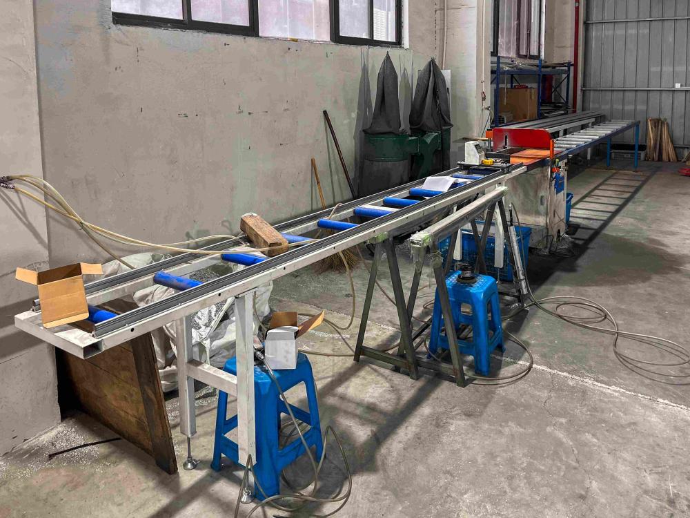 Manual Cutting Machine