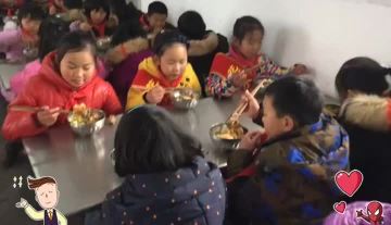 Guangyun Donates to Children of Hubei