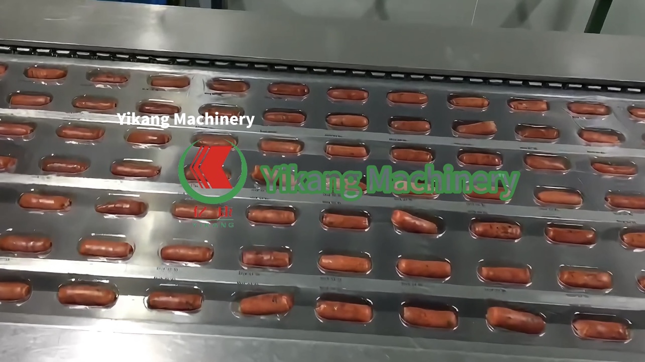  Thermoforming Vacuum Packaging Machine for Mini Sausages Meat Sticks