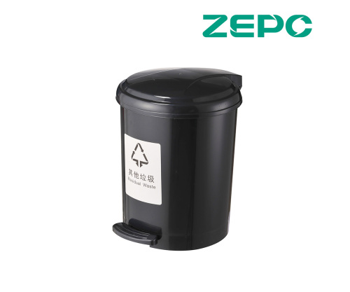 Zhejiang Zhongye Plastic Industry ofrece botes de basura de plástico duraderos y soluciones de gestión de residuos al aire libre para clientes globales
