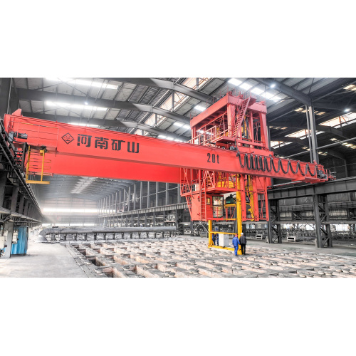 Fabricação inteligente: Henan Mineing Carbon Block Stacking Crane